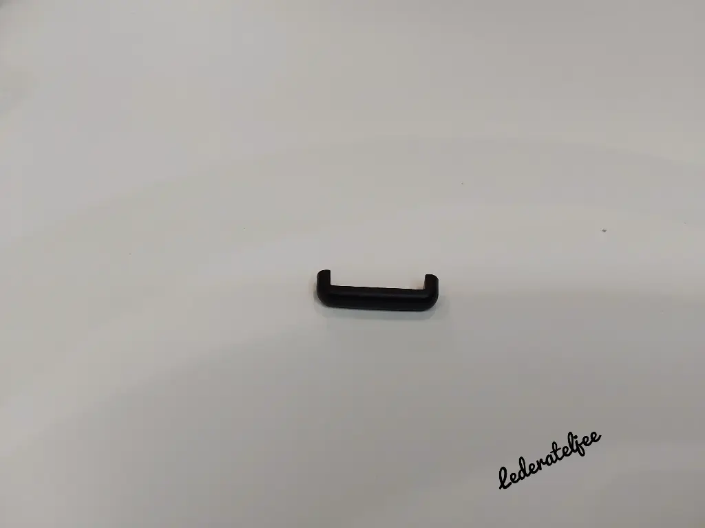 H142 Beugel 2.5 cm black matt
