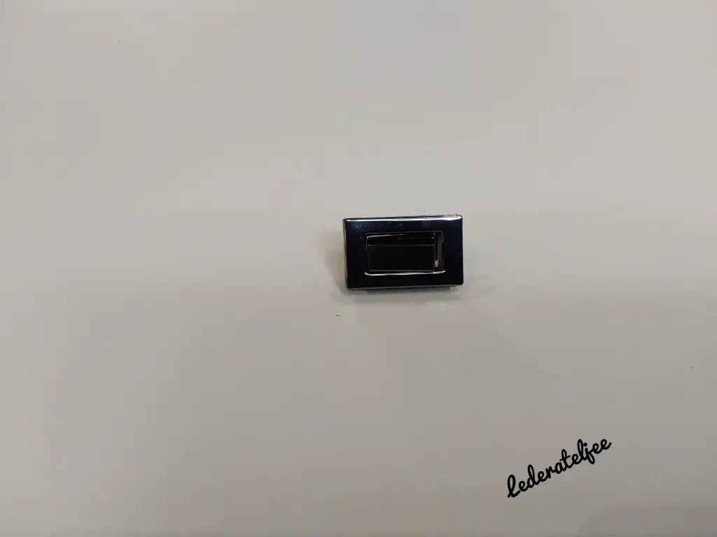 S123 Handtasslot Gun Metal 