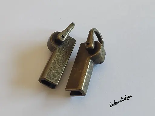 H149 Riembevestiger Brons